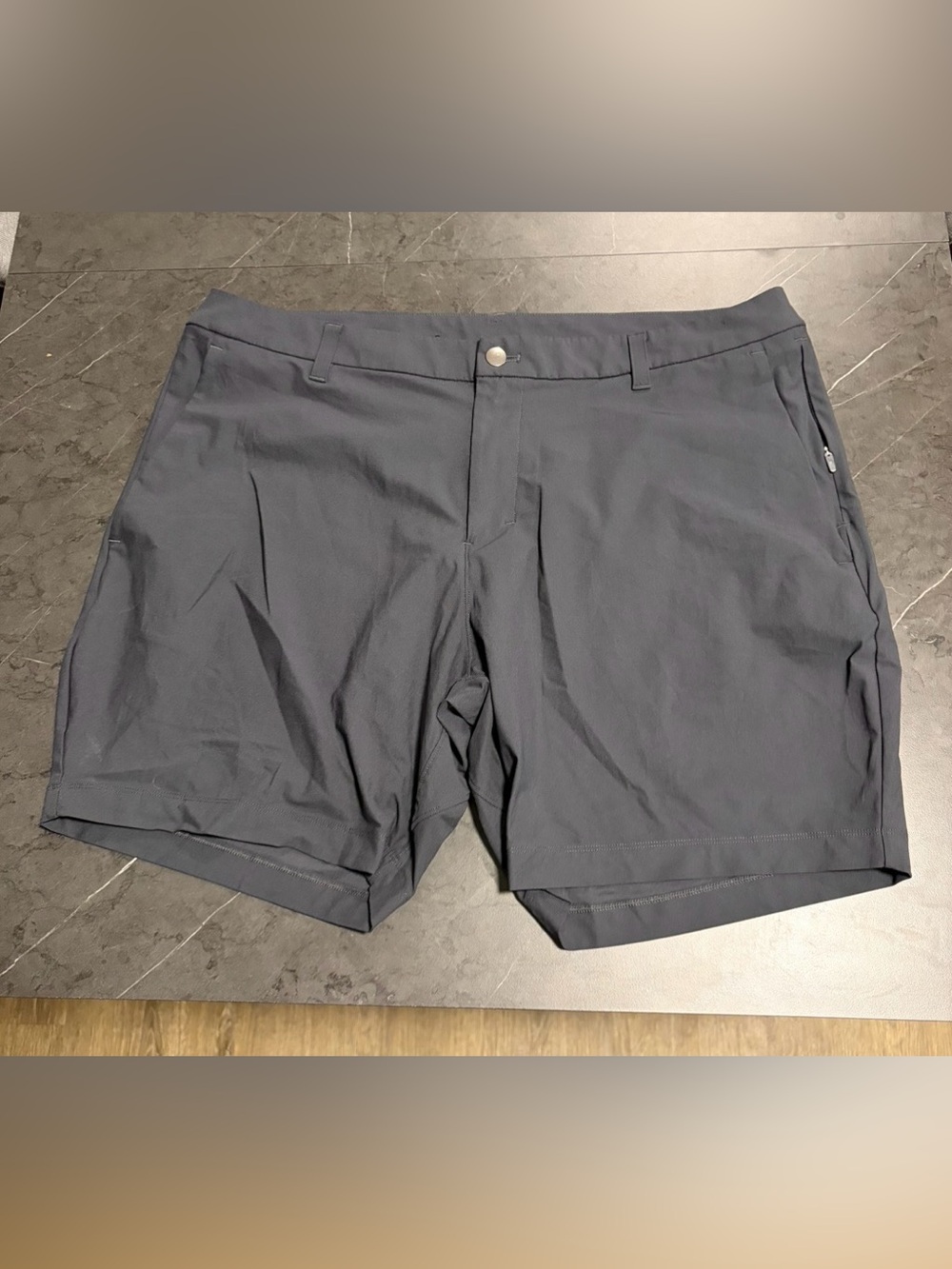 Lululemon Mens Commission Classic Fit Short - 38x7"